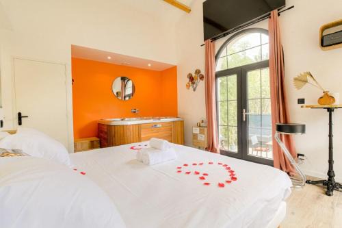 Dardilly Casa | Romantique et Sensuelle