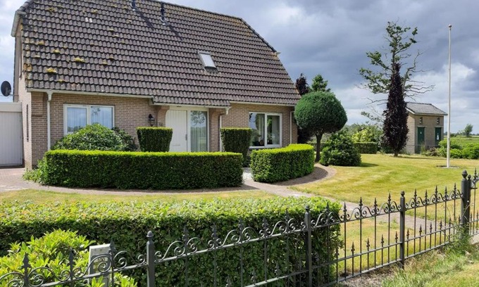 Garyp Casa | Romsicht