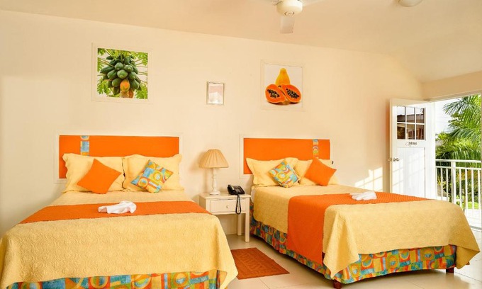 Negril Complejo | Rondel Village