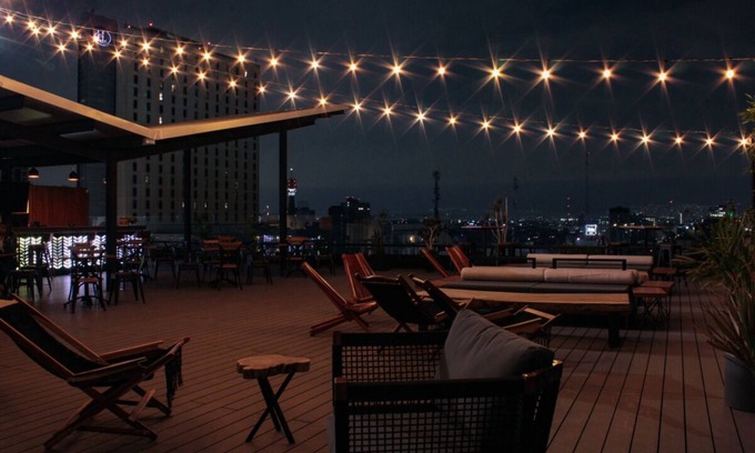 Colonia Centro Casa | Rooftop Deck with Majestic Views! 4 Units, Minutes Away from Barrio Almeda