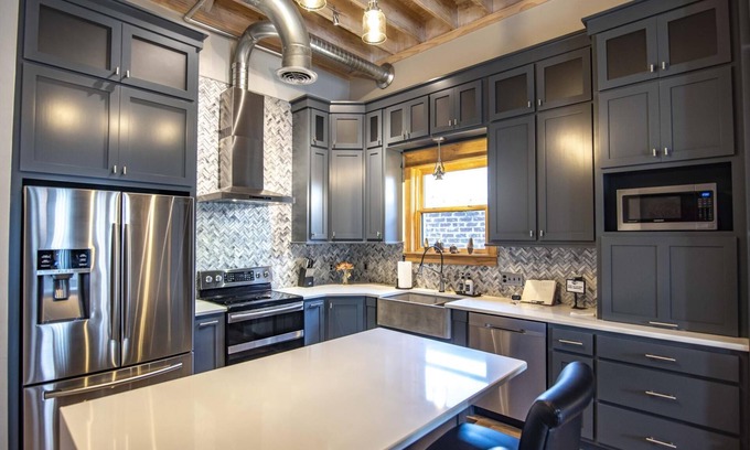 McMinnville Casa | Rooftop on Main Street, Downtown McMinnville