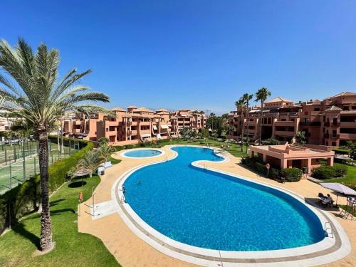 Motril Apartamento | Rooftop Pool with Views