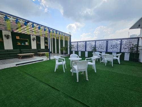 Faridabad Apartamento | Rooftop With Pool Party 3BHK Luxury Space