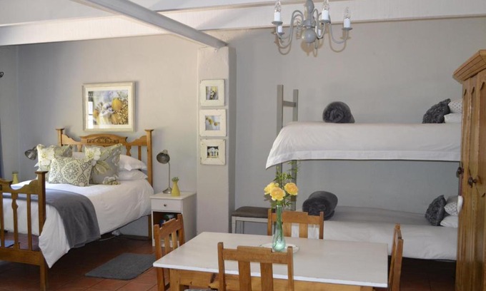 Drakenstein Casa | Rooiheuwel Cottage
