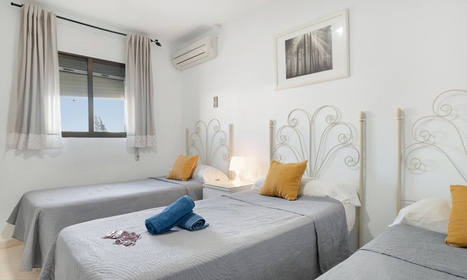 Barrio Nuevo Apartamento | Habitación '101' con Wi-Fi y aire acondicionado