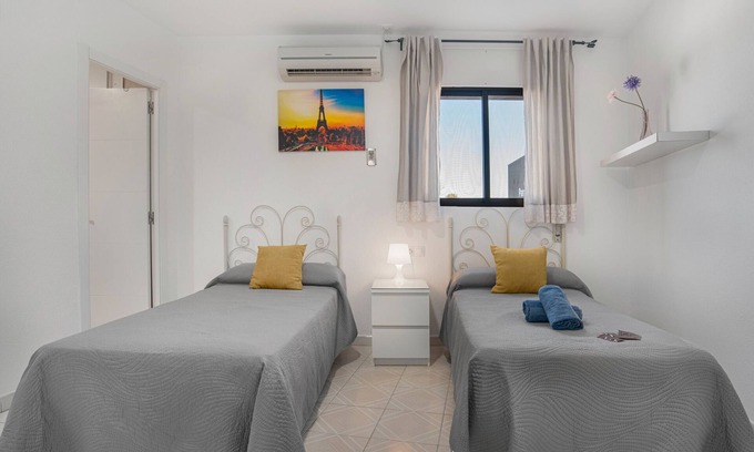 Barrio Nuevo Apartamento | Habitación '102' con Wi-Fi y aire acondicionado