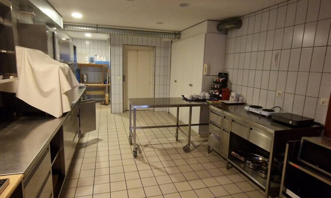 Naters Casa | Room 201 - Stay-Central, Hotel Bellevue, Naters