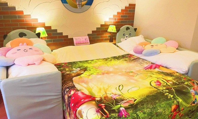 Yoshioka Hotel | Room 309 Dinosaur Room B Luxury BBQ Plan Chargril / Kitagunmagun Gunma