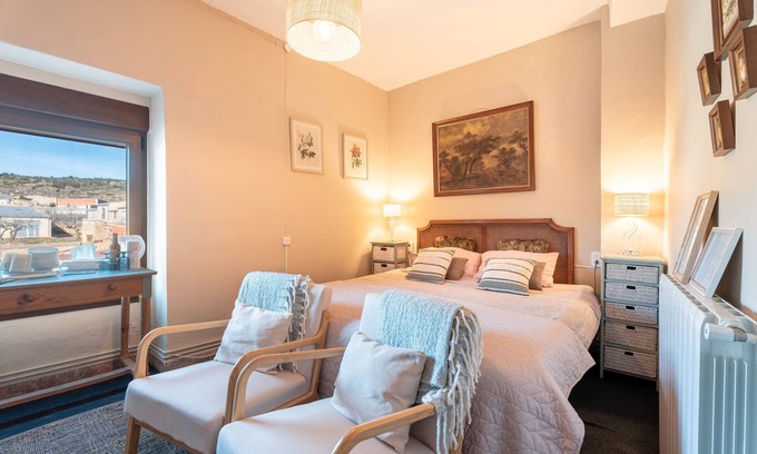 Alcublas Apartamento | Habitación '3B' con piscina compartida, jardín privado y Wi-Fi