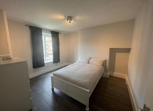 Tea Green Casa | Room 4 minutes from Luton Airport