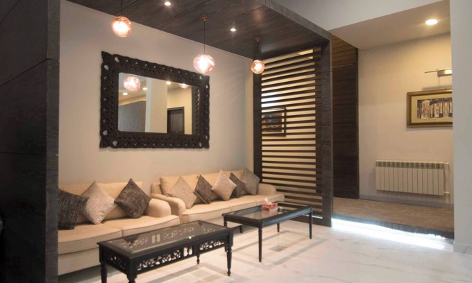 F-7 Sector Casa | Room-cozy Guest Room F-7 Markaz Islamaba