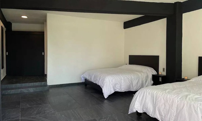 El Santuario Hotel | Room deluxe