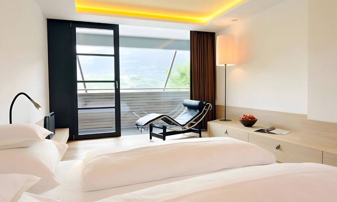 Marlengo Apartamento | Room 'Doppia Vista Panoramica Sup 104' with Mountain View, Wi-Fi and Air Conditioning