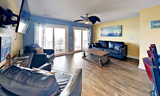 Put-in-Bay Condominio | Habitación para usted y sus amigos: 4 dormitorios directamente en Lake Erie max 12 ppl C202