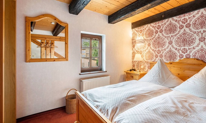 Soernewitz Apartamento | Habitación 'Im Weinrestaurant 5' con jardín compartido y Wi-Fi