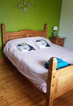 County Cork Casa | Room in a private house in the middle of countryside first store or bar within 10 min drive