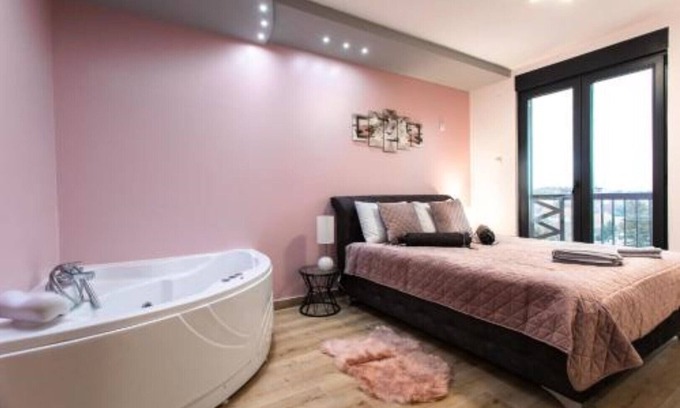 Subotica Apartamento | Room Jacuzzi "ATHENA"