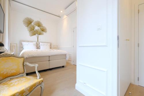 Mons Casa | Room Jade - La Maison de la duchesse de la Valliere - Parking privé