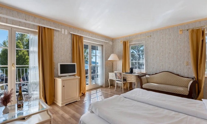 Reichenau Apartamento | Habitación 'Mit Seeblick Und Balkon' con vistas al lago, terraza compartida y Wi-Fi