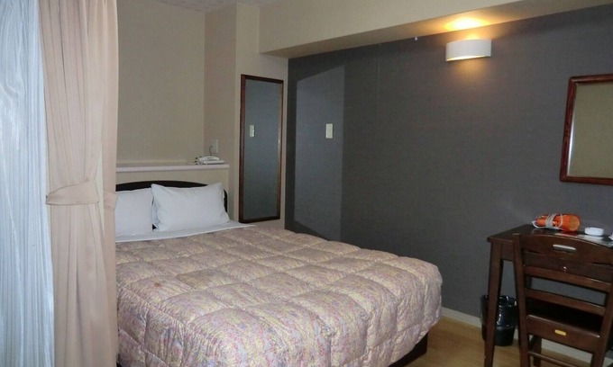 Soemon-cho Hotel | Room only smoking Double / Osaka Ōsaka