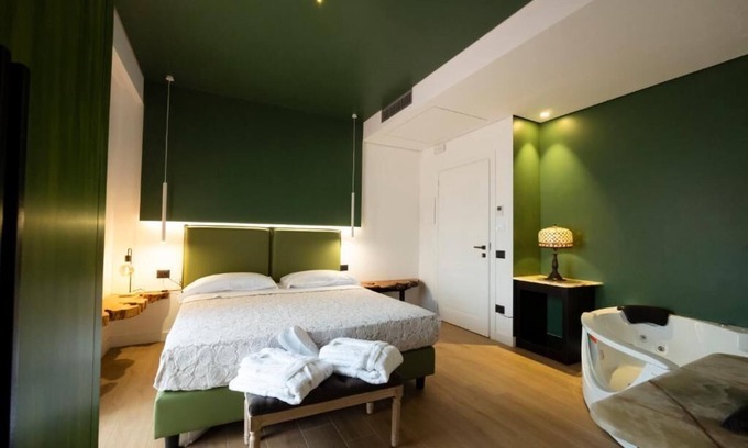 Briatico Apartamento | Habitación Doble con bañera de hidromasaje