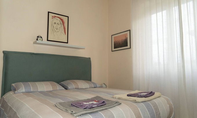 Quartiere XXIII Alessandrino Casa | Room with private bathroom in penthouse