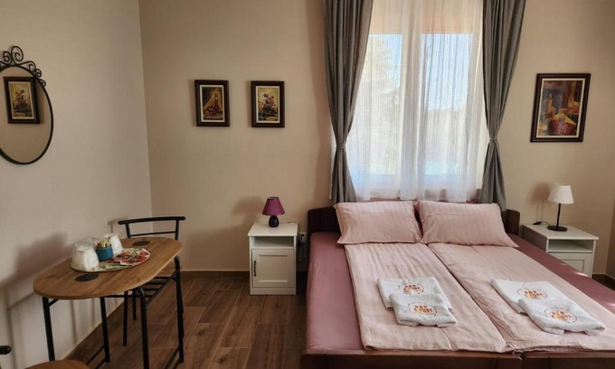Pancevo Apartamento | RoomsApartments PopCOURT