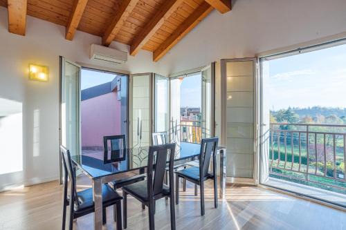 Cesana Brianza Apartamento | Roomy and bright apartments with terrace!