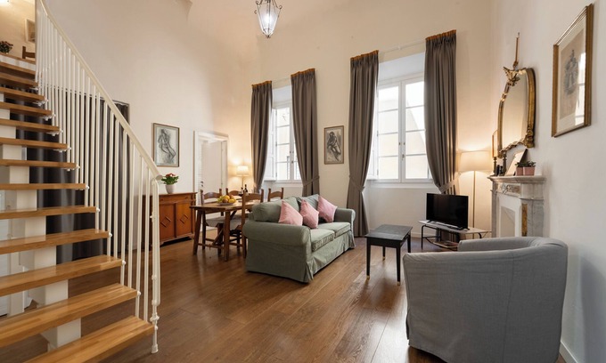 Duomo Apartamento | Rosa Brandi Apartment - Palazzo D'Ambra Historical Residence