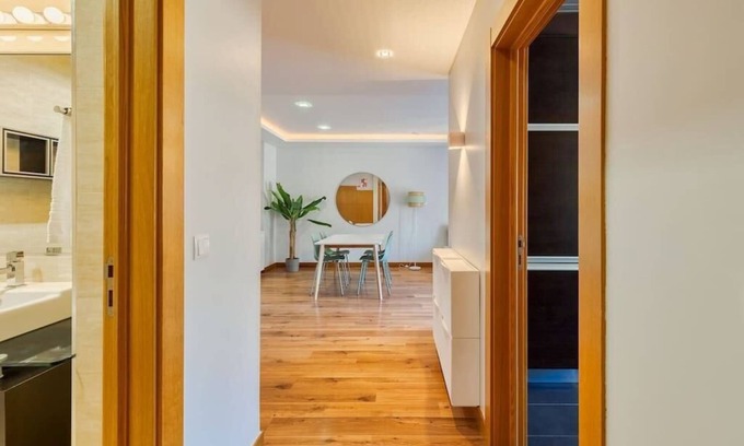 Torres Novas Apartamento | Rosa
