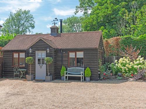 Chipstead Casa | Rose Cottage - Uk49048