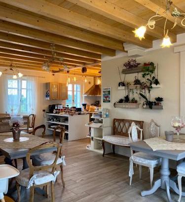 Castelnuovo del Garda Cama Y Desayuno | ROSETO HOLIDAYS AZZURRO