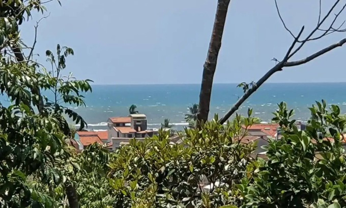 Itacare Casa | Rosi Hill: Bangalô com piscina e vista para o mar