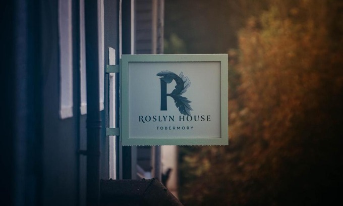Tobermory Casa | Roslyn House