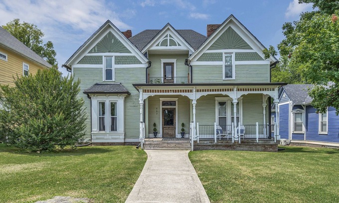 Clarksville Condominio | Ross & Ashley's Retreat (117 Marion St, #4)