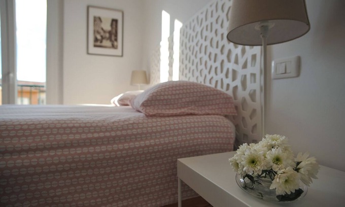 Santa Maria Novella Apartamento | ROSSELLI, FORTEZZA, apartamento nuevo cerca de la estación central, posibilidad