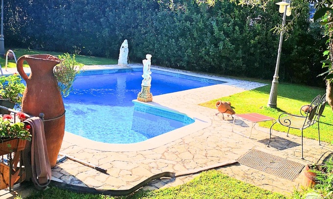 Misterbianco Villa | Rosyiano Villa-piscina privada y espacio al aire libre