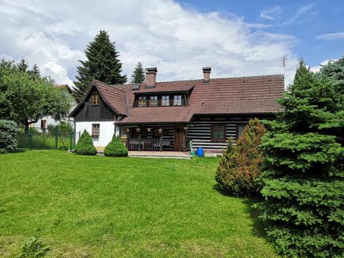Mricna Casa | Roubenka Mříčná
