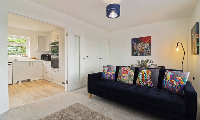 Brimington Casa | Roundhouse View