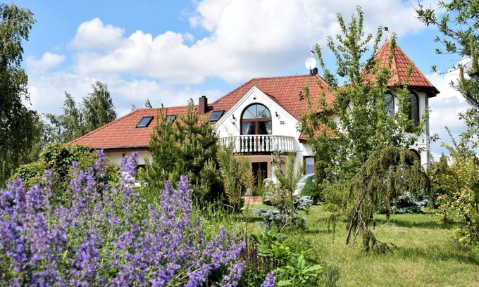 Czerwinsk nad Wisła Cabina | "Route 62" Airport Modlin