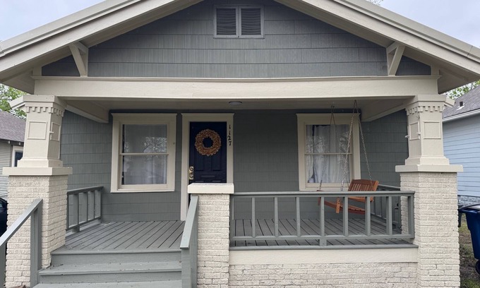 Tulsa Casa | Route 66 Retreat - Charming 2 bedroom/1 bath bungalow