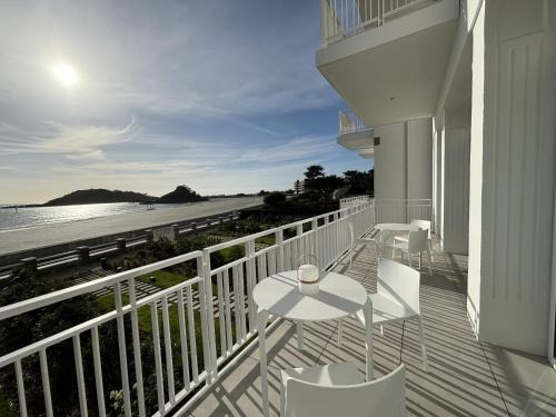 Trebeurden Apartamento | ROUZIC t4 Trebeurden piscine et vue mer