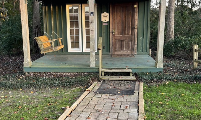Hartsfield Cabaña | Row Cottages Mossy Oak Cottage