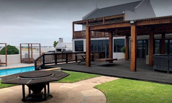 Langebaan Cabina | Rox and Sea Country Lodge