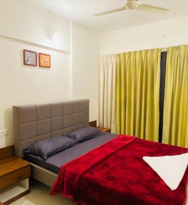Pune Apartamento | Royal Nest - Viman Nagar -1 km from Airport
