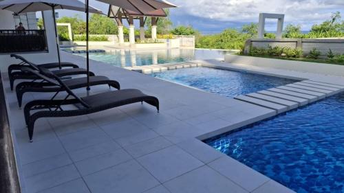 Dauis Apartamento | Royal Oceancrest Panglao near airport and beach