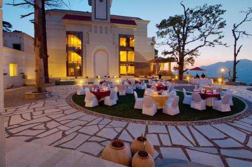 The Mall Road Complejo | Royal Orchid Fort Resort Mussoorie