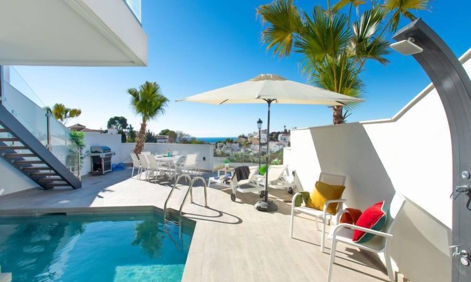 Chimenea Casa | Royal Palm by Interhome
