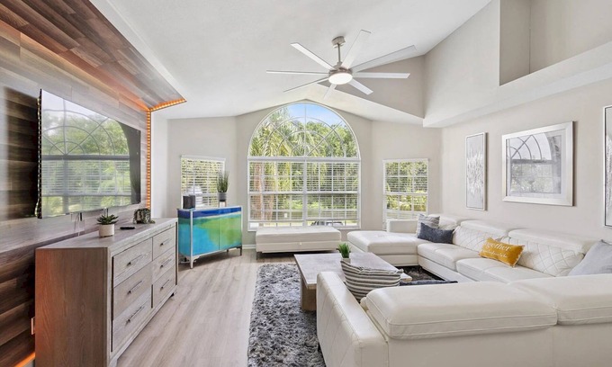 Royal Palm Bay Condominio | Royal Palm - Three Bedroom Apartment, Sleeps 11