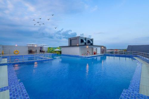 Downtown Kuta Complejo | Royal Regantris Kuta